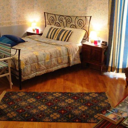 보르고 산 달마쪼 Il Melograno B&B 객실 사진